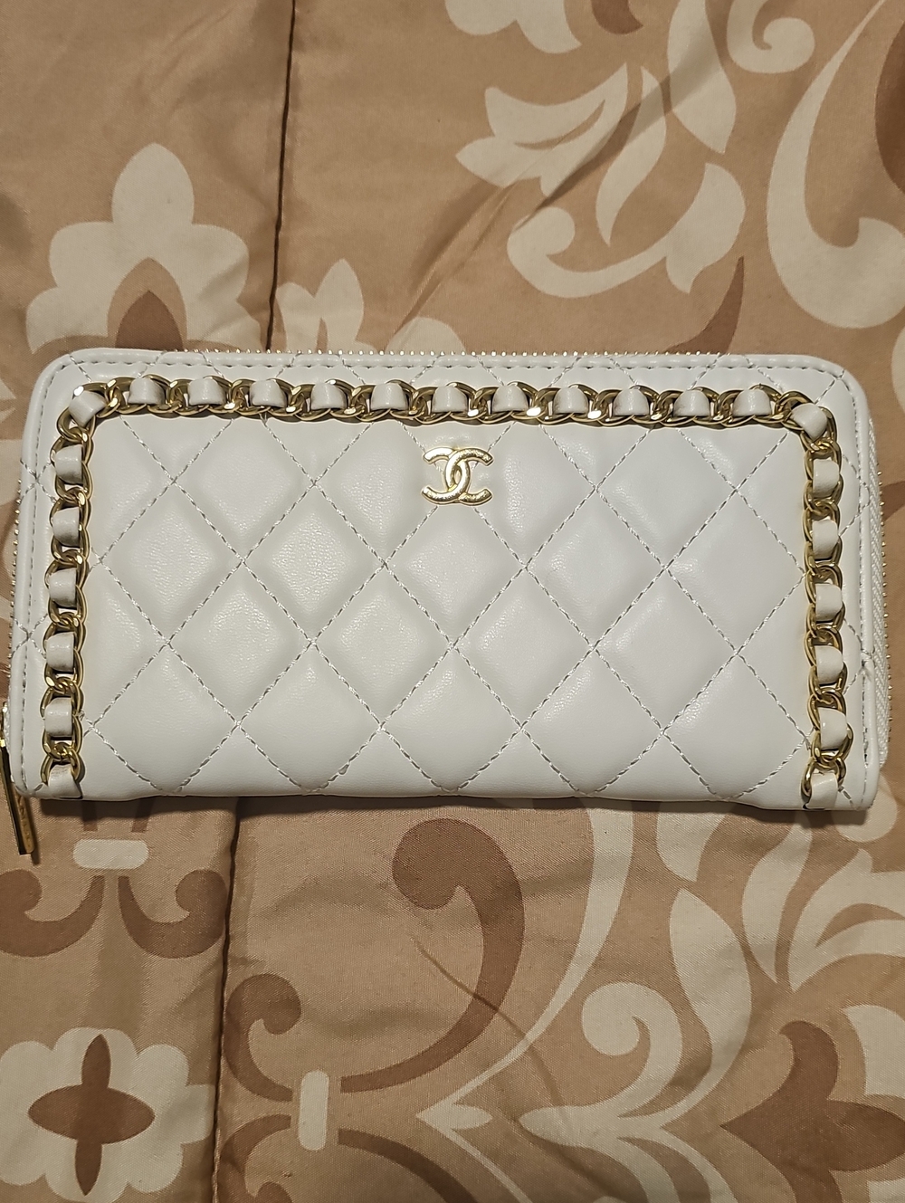 White Quilted Leather Zip Wallet with Gold Chain Trim